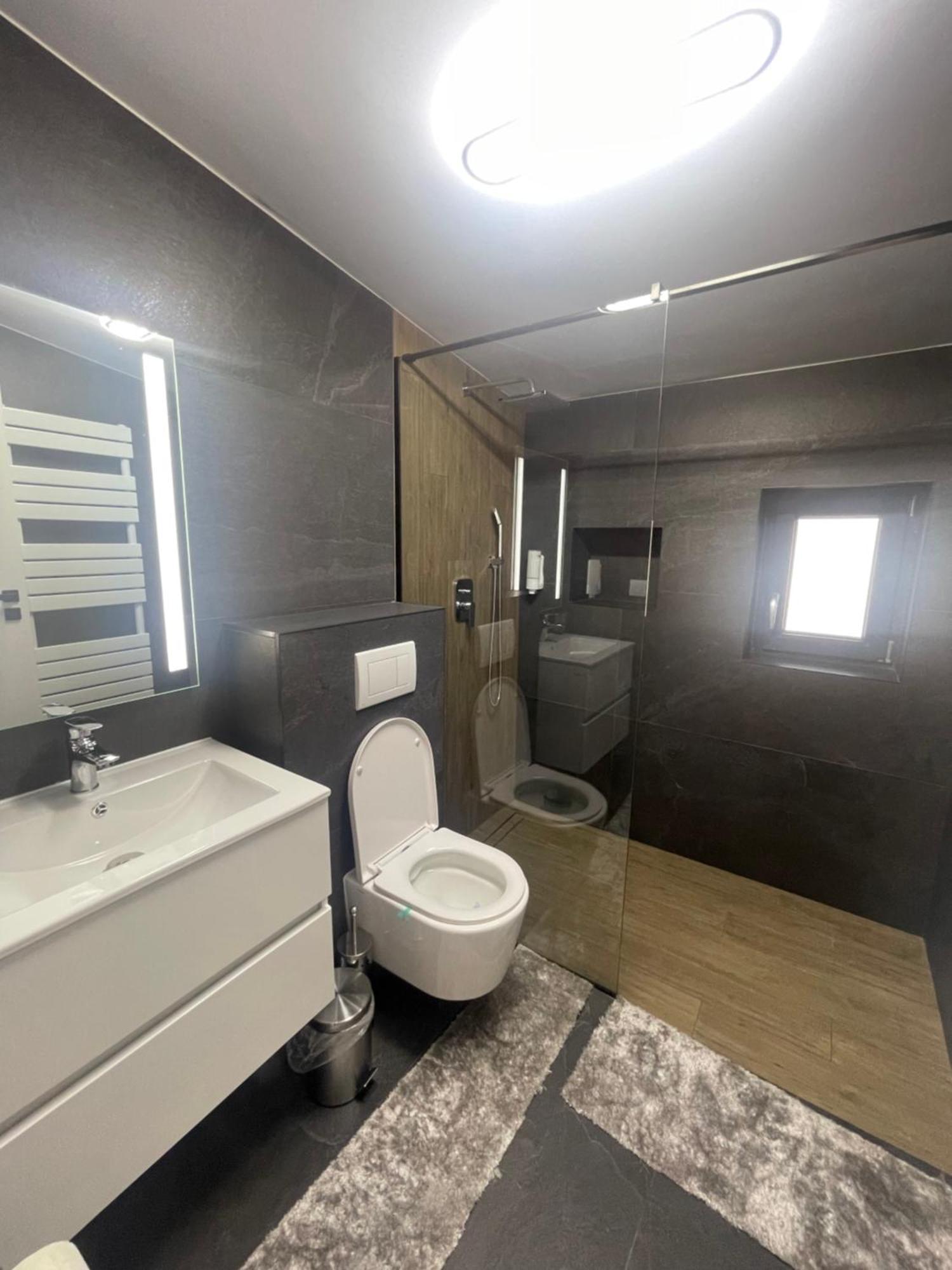 Homestay Beige Private Feleacu